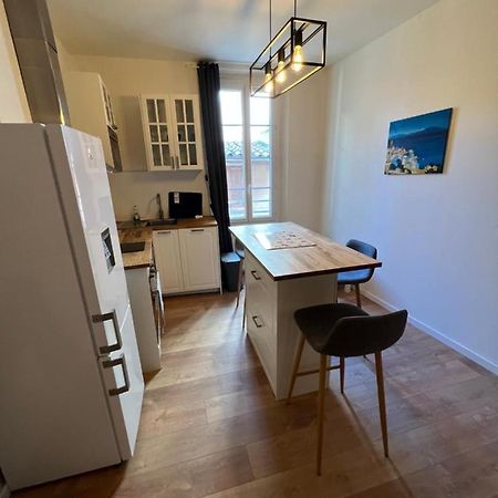 Studio Neuf Centre Ville #17 La Seyne-sur-Mer Bagian luar foto